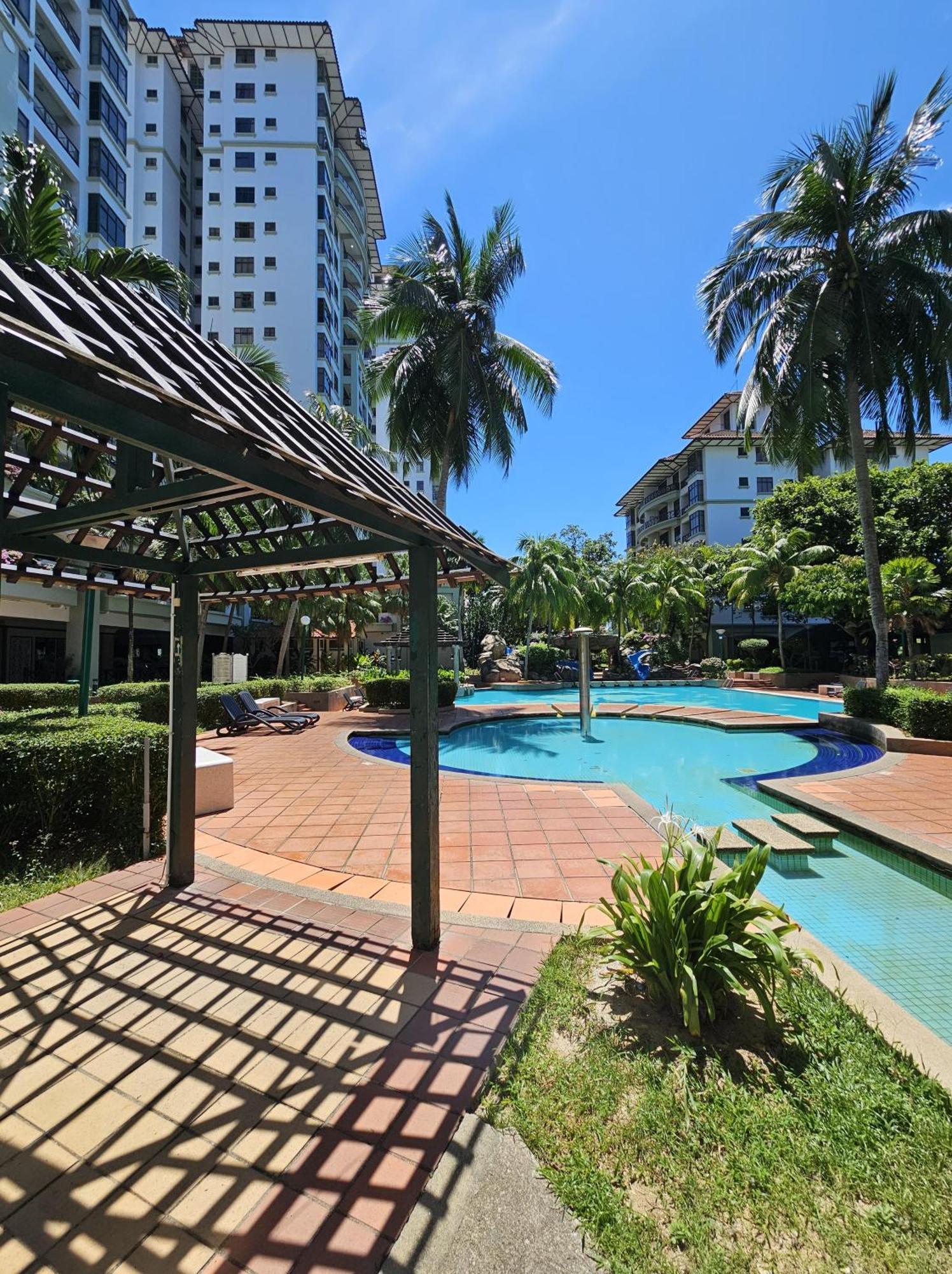 Good2Stay Apartment 6-8Pax L 3R2B L 2 Parking L Coway Water L Unifi I Swimming Pool Malacca Eksteriør bilde